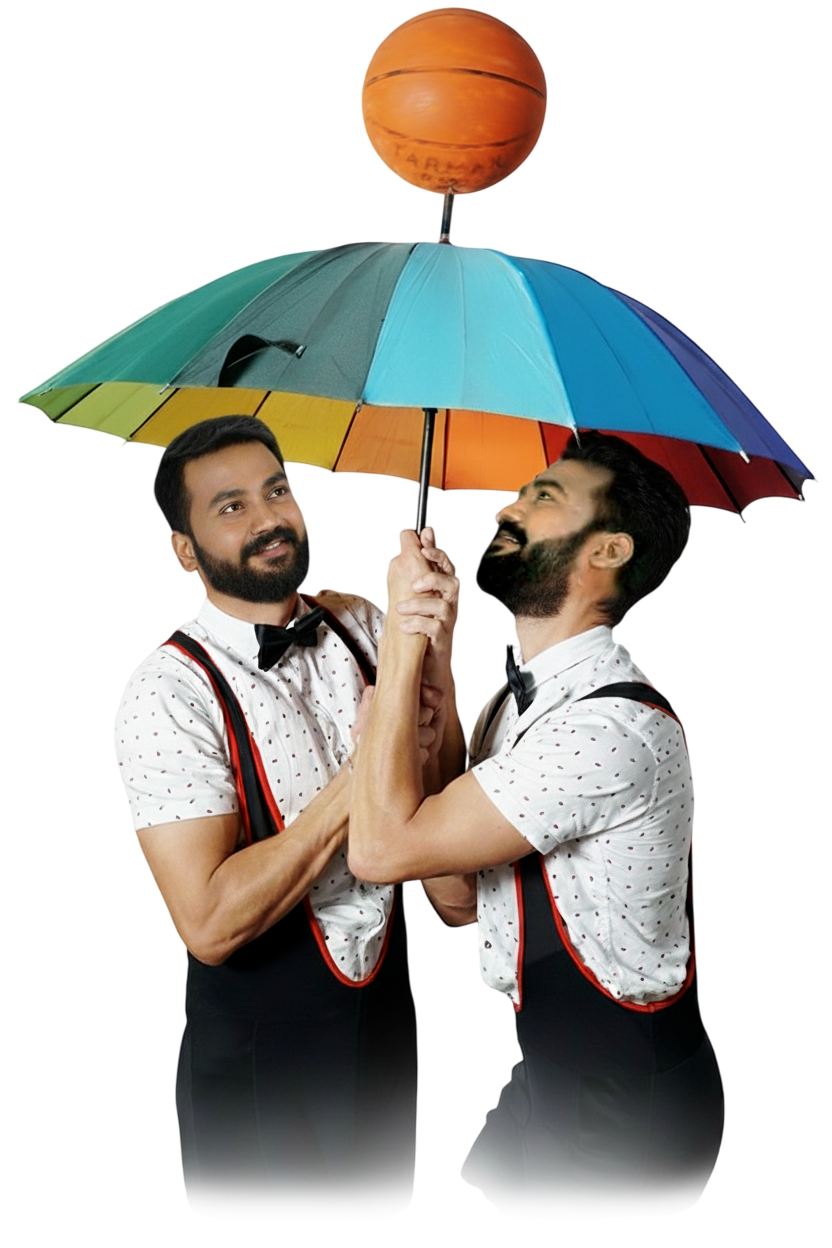 ashok-anand-twin-jugglers-india-asia